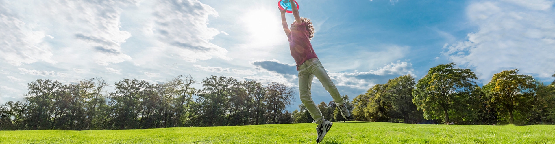 headerfoto frisbee jongetje